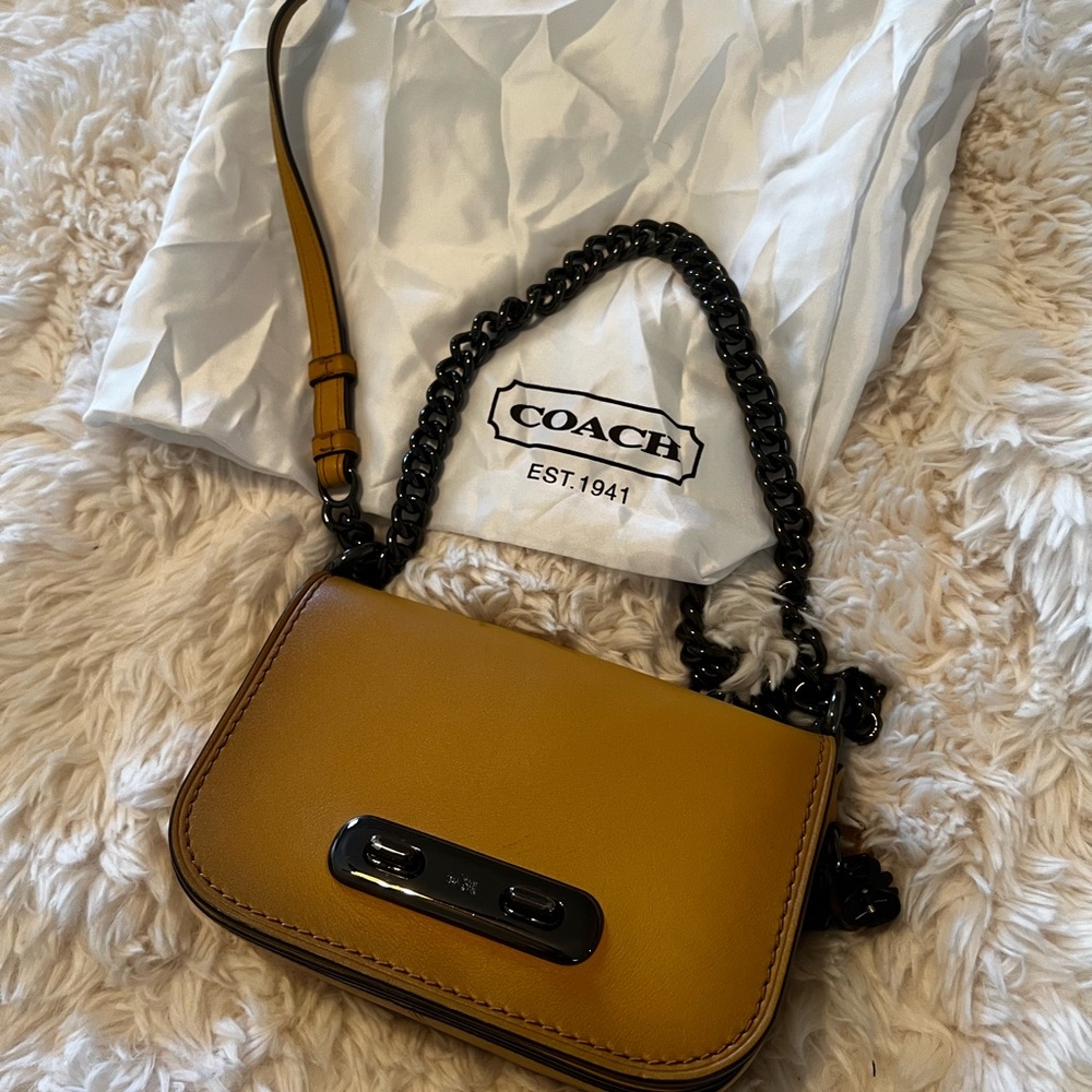 Coach Swagger Glove Tanned multi